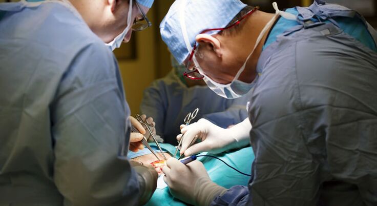 Chirurgia se efectuează în stadii avansate ale prostatitei cronice la bărbați